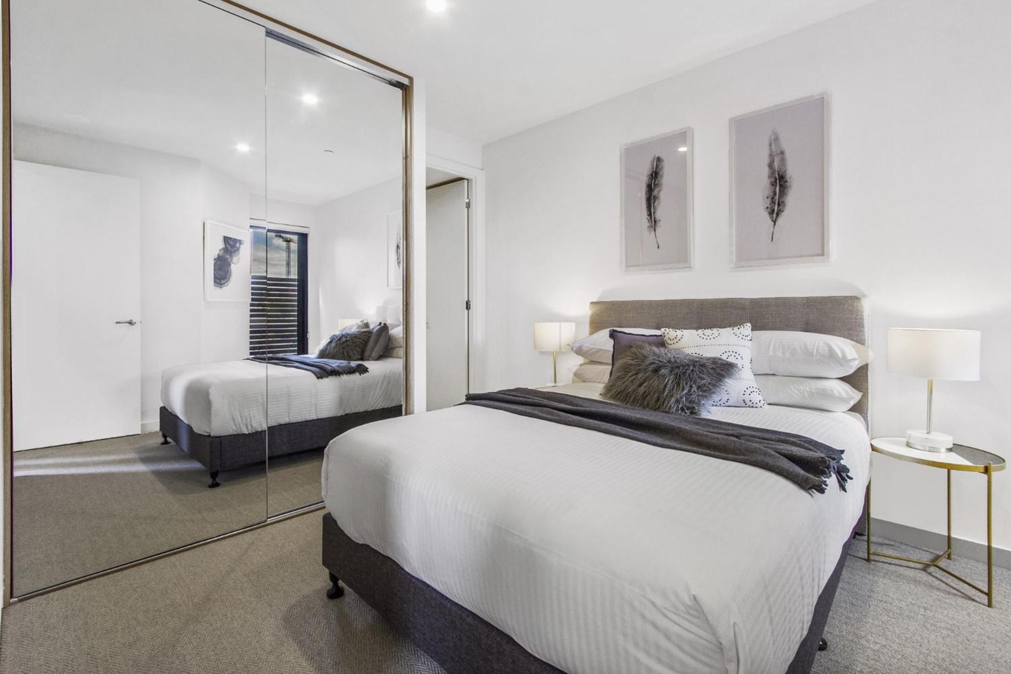 Boutique Apartment In Quiet, Sought-After Suburb Carnegie Экстерьер фото