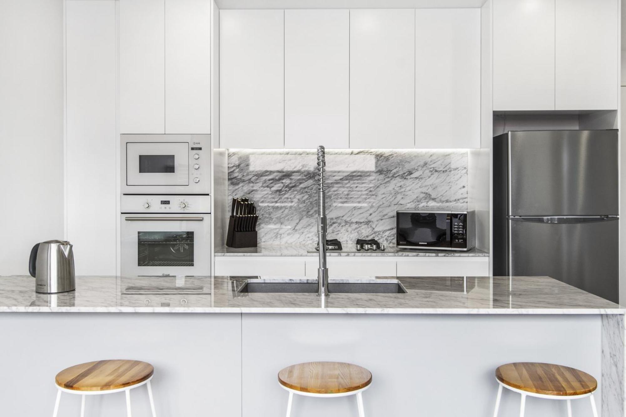 Boutique Apartment In Quiet, Sought-After Suburb Carnegie Экстерьер фото